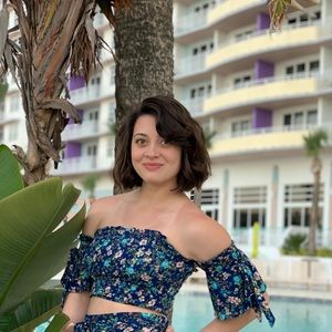 Meet your Posher, Krystal